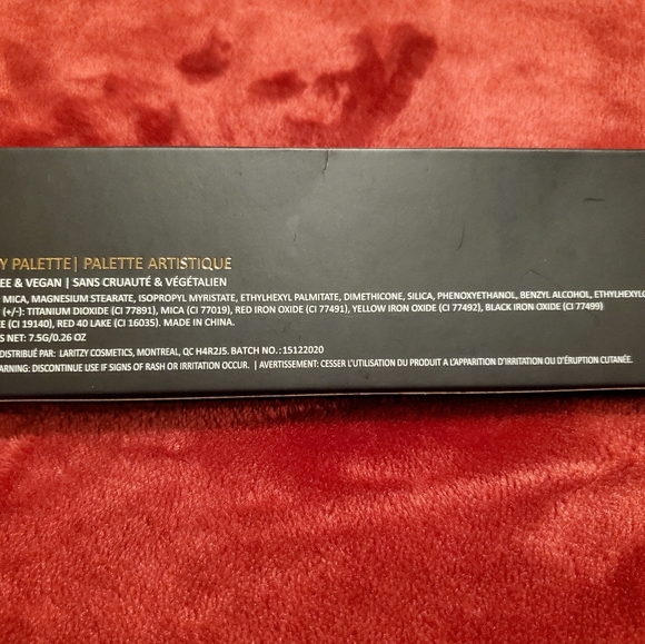 NIB Laritzy eye shadow palette in Burnt - Picture 3 of 4